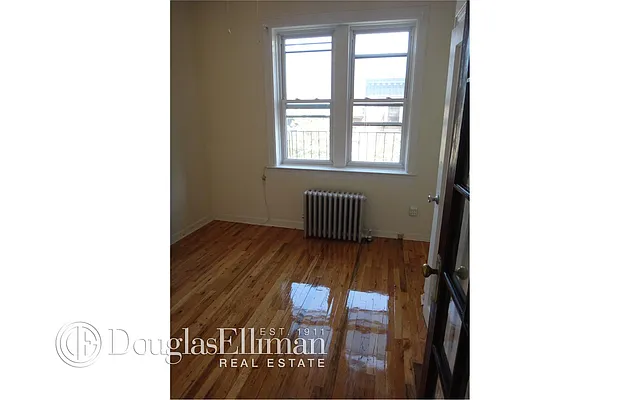 Rented by Douglas Elliman | media 33