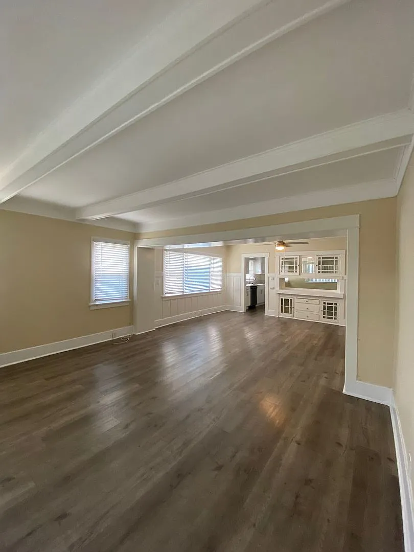 Building Photo - 414-416 Olive Ave #803-809