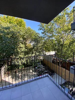 Rented by Lodger Corp | media 13