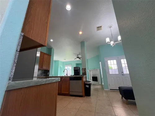 7806 Crystal Moon Dr Photo 1