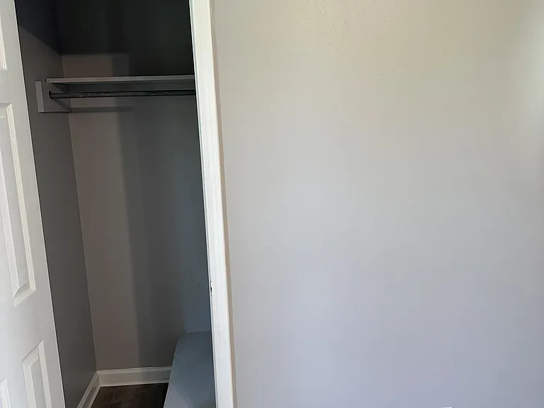 2056 Tynewood Dr — Photo 10