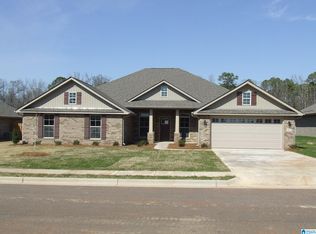 401 Harless Ln, Alabaster, AL 35007