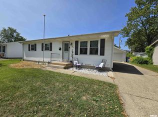49 Friars Ln, Springfield, IL 62704