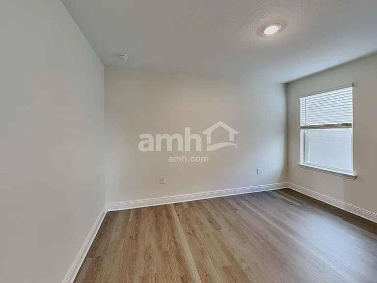 1774 Meadowgrove Ave — Photo 20