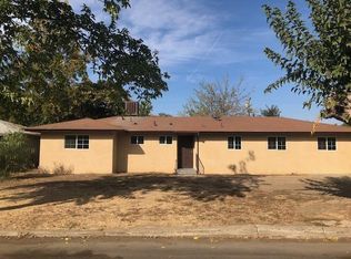 27289 Parkwood Ave, Madera, CA 93637