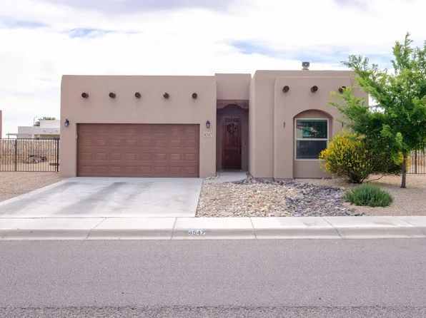 4547 Mesa Central Dr, Las Cruces, NM 88011