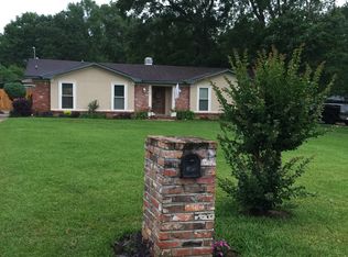 9760 Sunview Dr, Semmes, AL 36575