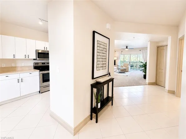7839 Regal Heron CIR #202, NAPLES, FL 34104