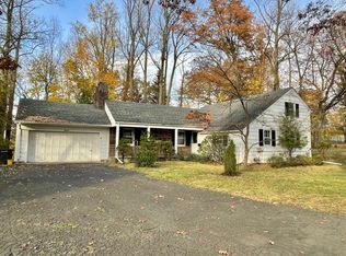 18 Oak Tree Ln, Little Falls, NJ 07424
