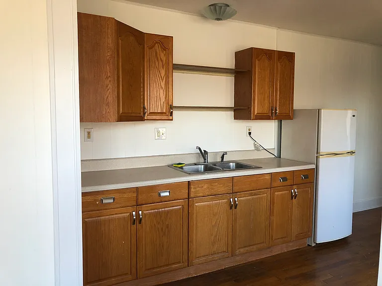 26 Annandale Ave #7 — Photo 8