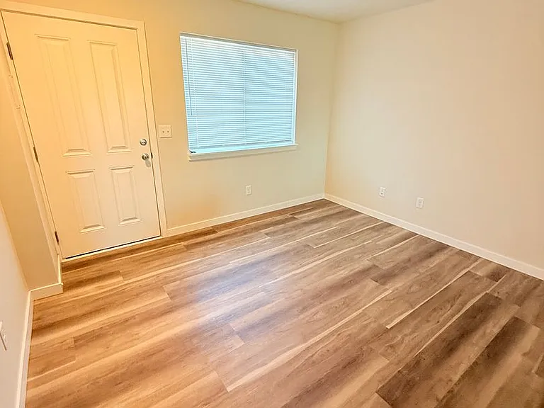 9218 Conroy Pl NW — Photo 13
