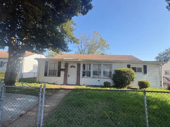 143 Halcyon Dr, New Castle, DE 19720