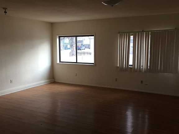5th image of 2613 Calle Primavera