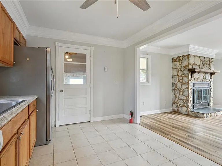 108 Tazewell Rd — Photo 4
