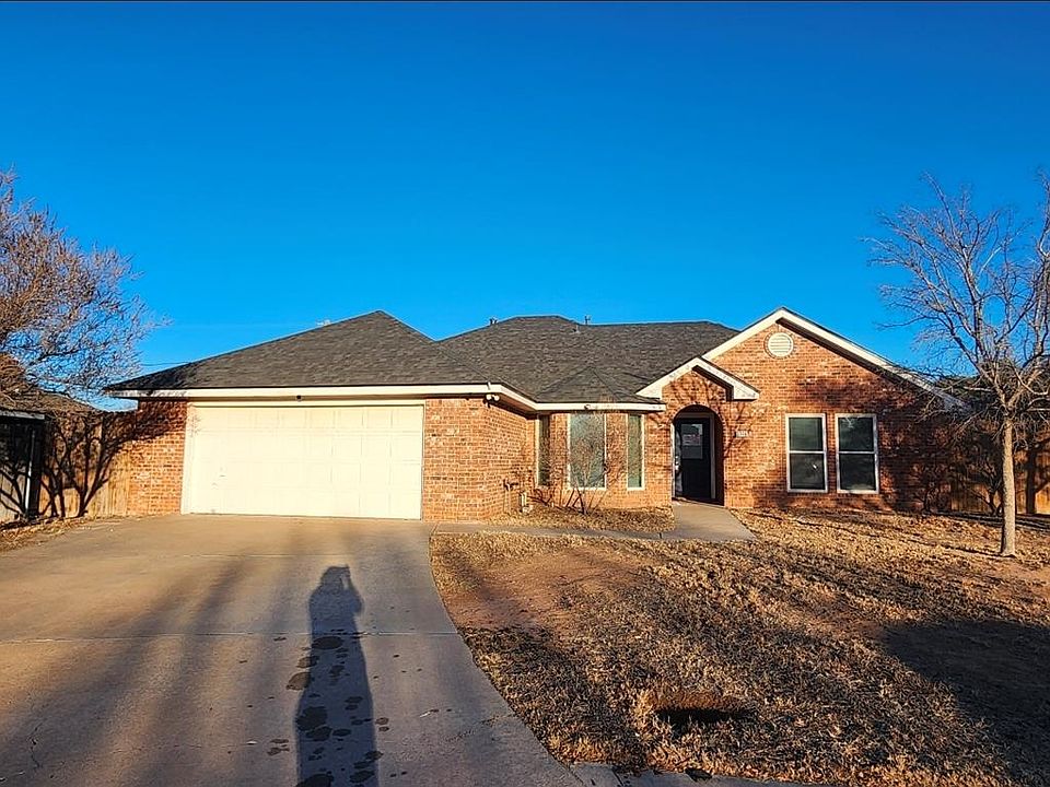 1st image of 3300 Oakmont Dr