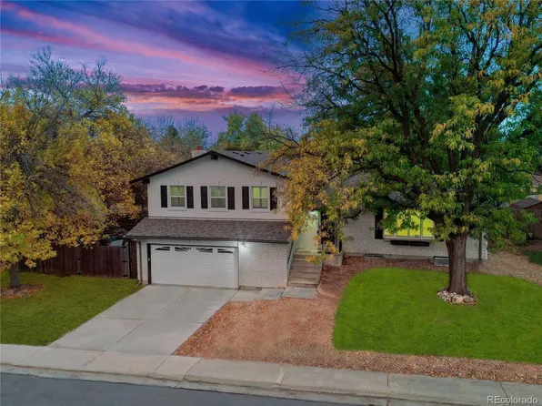 9014 W Center Avenue, Lakewood, CO 80226