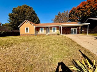 17 Hopper Barker Rd, Jackson, TN 38305