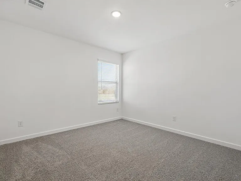 2238 Maple Ridge Dr — Photo 47
