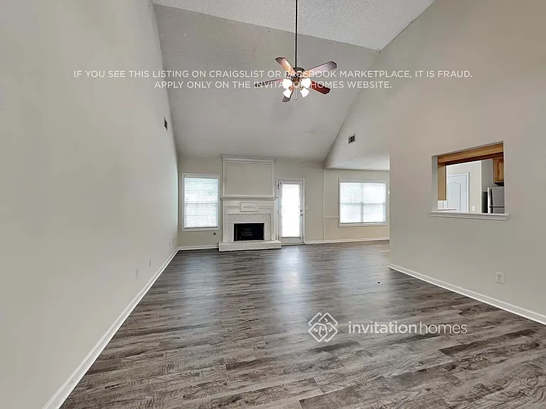 307 Peachtree Cir — Photo 6