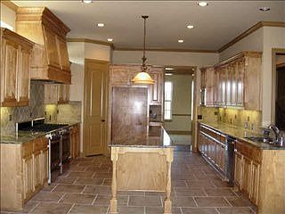 2nd image of 6803 Greenhill Ct