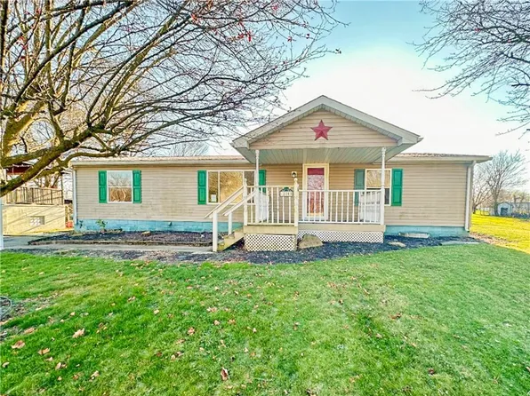 1270 Robinson St, Freedom, PA 15042
