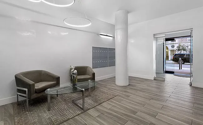 Rented by Oxford Property Group | media 15