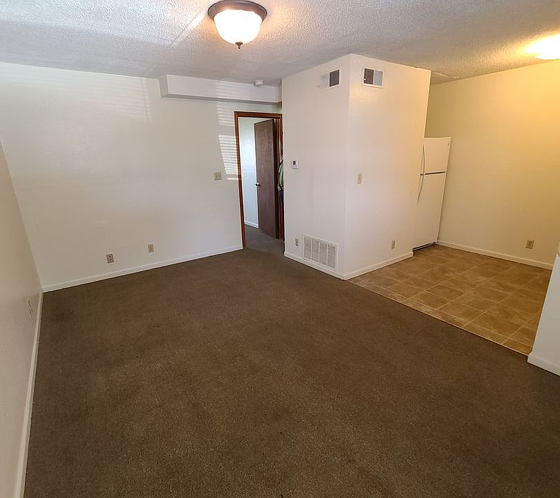 210 W Home Apartments Junction City, KS Zillow