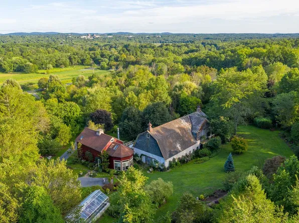 109 Springtown Rd, New Paltz, NY 12561