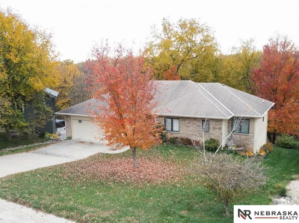 19716 Ewel Ct, Plattsmouth, NE 68048