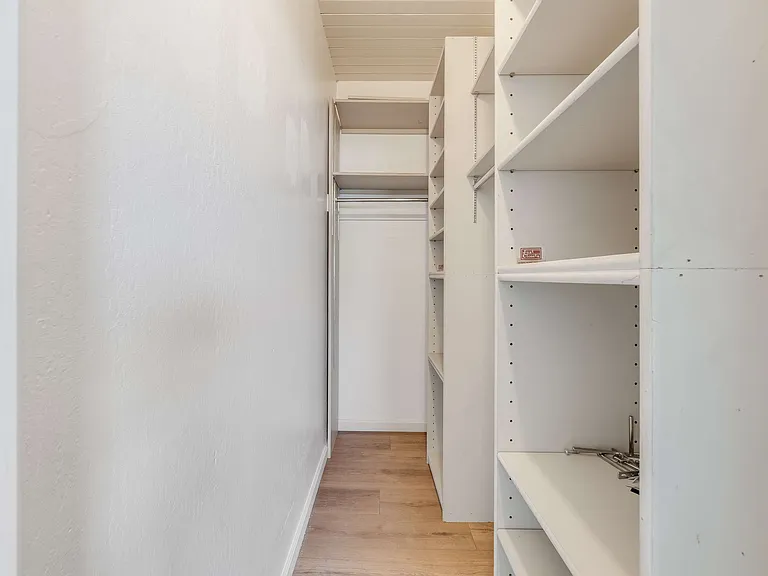 2723 Ashby Pl #D — Photo 19