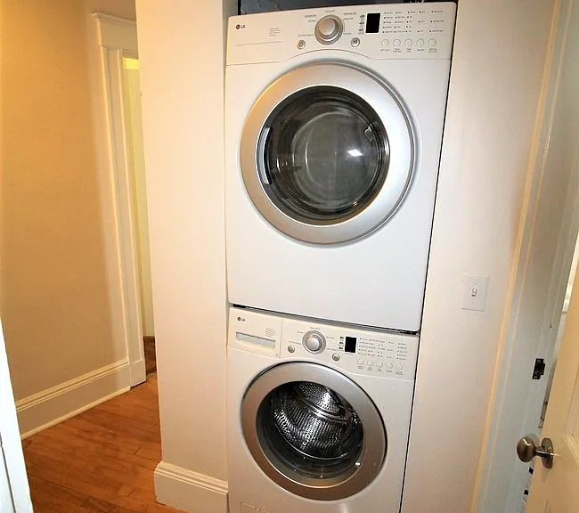 54 Dwight St #5 — Photo 4