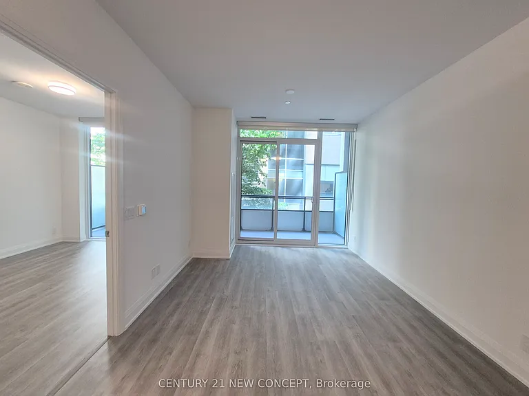 65 Broadway Ave S #209 — Photo 4