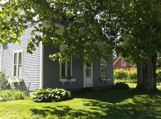 139 Ingraham Dr, Owls Head, ME 04854