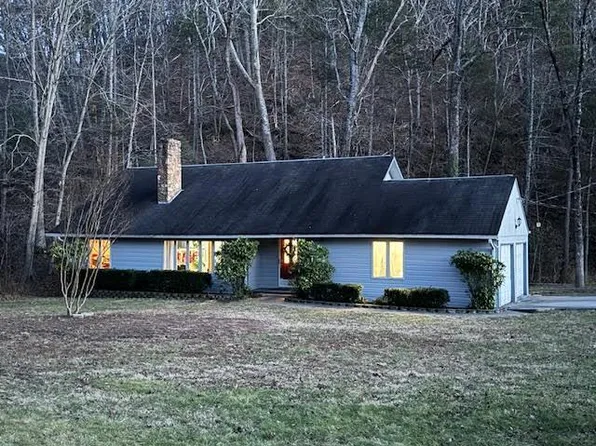 2120 Wildwood Rd, Salem, VA 24153