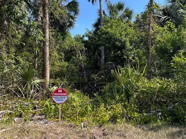 20215 Hillsborough Blvd #9, Pt Charlotte, FL 33954