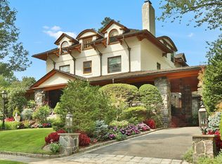 155 Corona Ave, Pelham, NY 10803