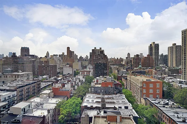 Sold by Corcoran | media 13