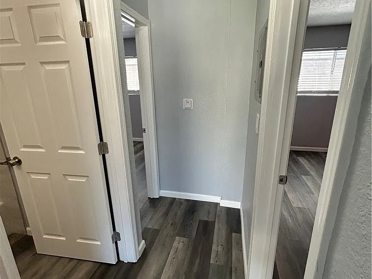 8523 Cedar St — Photo 18