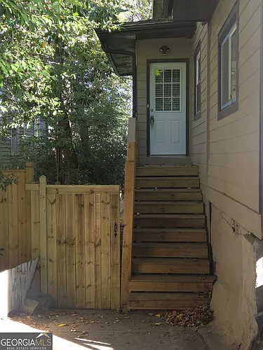 1126 Briarcliff Pl NE #3 Photo 1