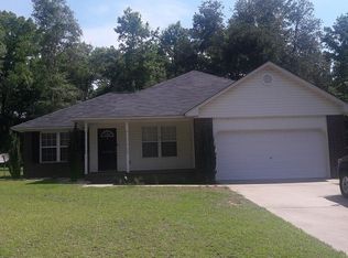 3230 Valencia Dr, Dalzell, SC 29040