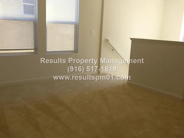 4329 Gentry Way — Photo 54
