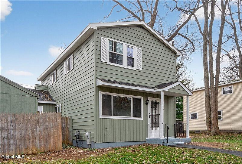 2nd image of 278 Donald Avenue