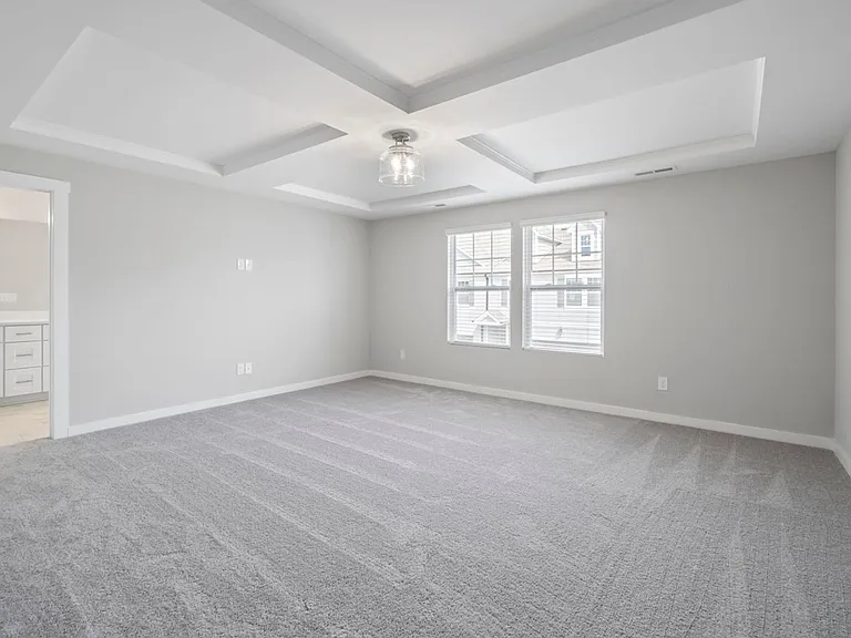 808 Lew St — Photo 23