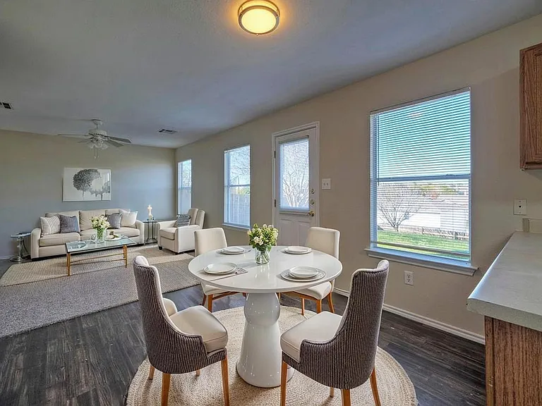 257 Prairie Verbena Dr — Photo 16