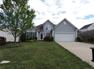 6852 Lakecrest Ct, Denver, NC 28037