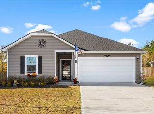 114 Layken Dr, Fountain Inn, SC 29644