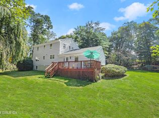 28 Juniper Ln, Riverside, CT 06878