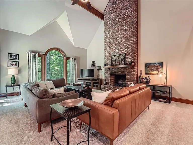110 Boulder Dr — Photo 9