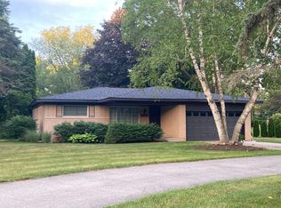 60730 Apache Ln, Washington, MI 48094