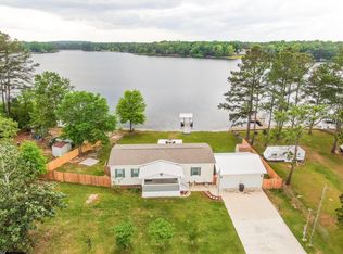 808 Paradise Island Dr, Defuniak Springs, FL 32433